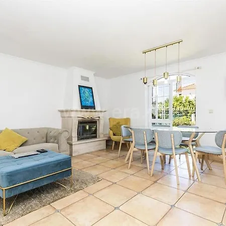 Moradia Aroeira Aroeira (Setubal)